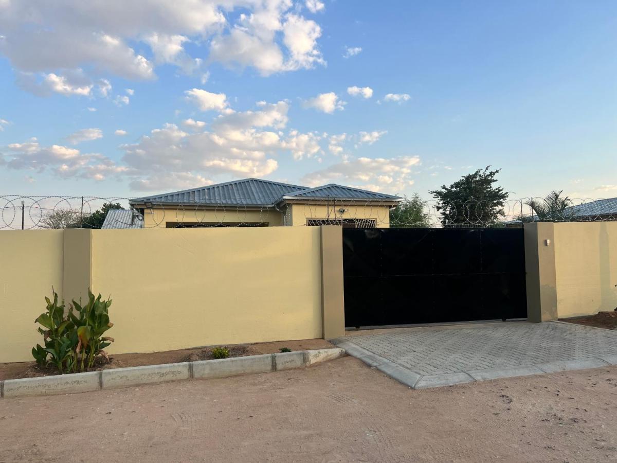 Home@Amalia'S Rundu Luaran gambar